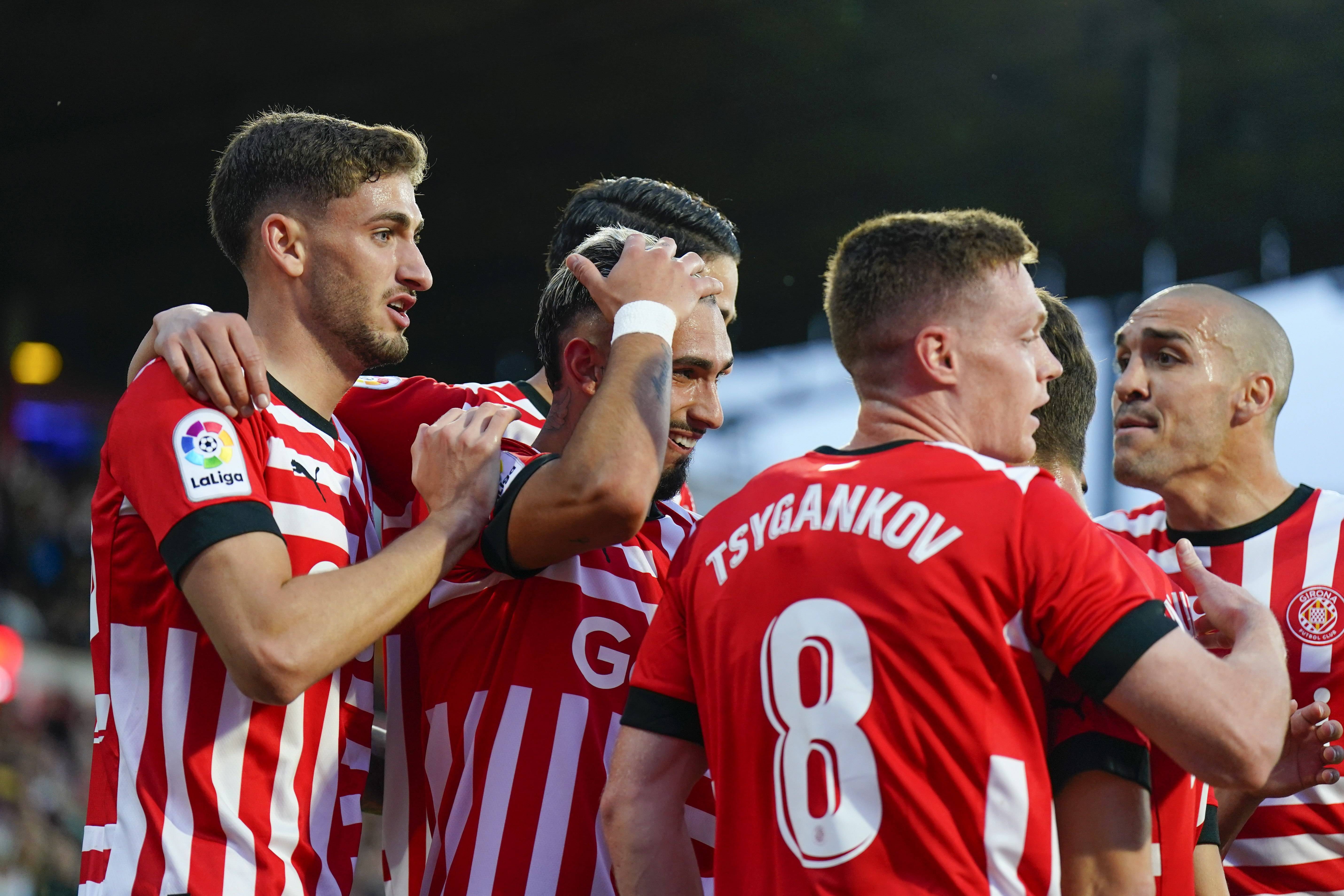 关于西甲今晚再迎强敌,巴塞罗那复出首秀,主帅态度——气氛紧张,医务组通报恢复的信息 关于西甲今晚再迎强敌,巴塞罗那复出首秀,主帅态度——气氛紧张,医务组通报恢复的信息